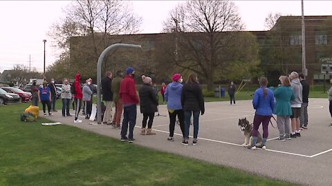 Lakewood residents gather at Madison Park to address basketball court closure