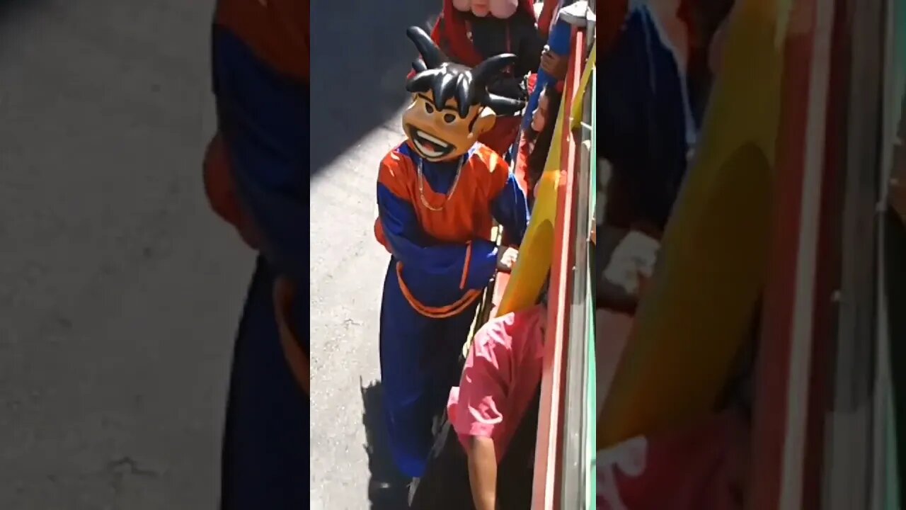 DANÇANDO FOFÃO, GOKU, BEN10 E O MÁSKARA NA CARRETA DA ALEGRIA TREM BALADA, LIKE