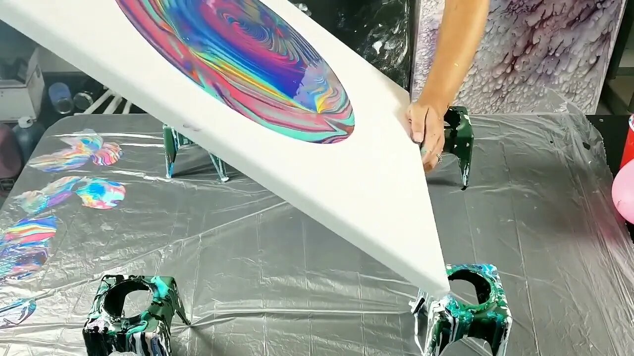 Balloon Smash Wrecked Ring Pour - Acrylic Pouring