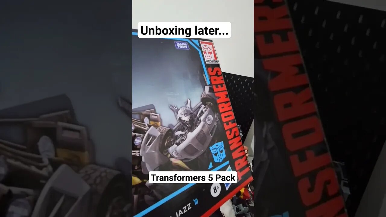 Please Like & Subscribe #unboxing #transformers #optimusprime #bumblebee #shorts #jazz #ratchet