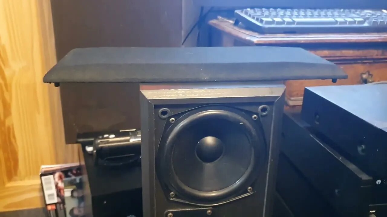 Scored HIFI Audio haul items speakers and 2 CD player & subs