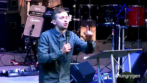 Strongman that builds a stronghold