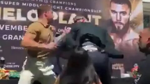 Canelo Alvarez and Caleb Plant throw punches at face off