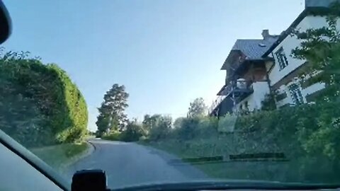 Highlight 32:02 – 37:02 von LIVE Driving Discovering Austria: An Unforgettable European Adventure