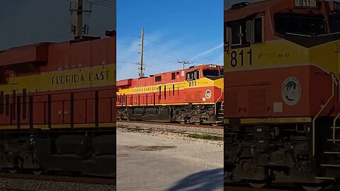 FEC-105 at South Daytona Florida January 8 2023 @ 4:13 PM #railfanrob #fec105