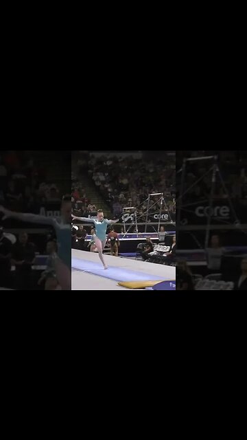 Eveylynn Lowe on Vault - 2023 Core Hydration Classic #shorts