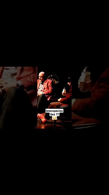 Interspecies sex?? 😳 #lawrencekrauss #mattdillahunty #pangburn #biology #physics #atheist #atheism