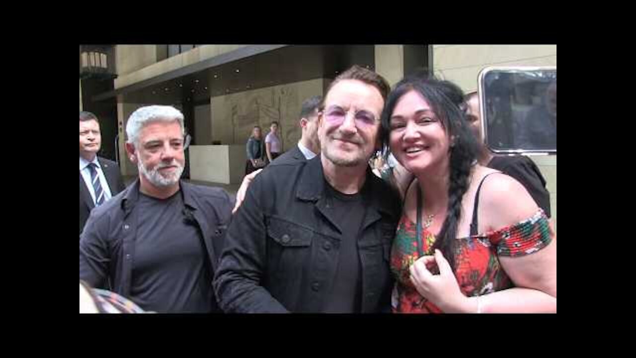 'U2 front man BONO up close & personal with fans in Sydney'