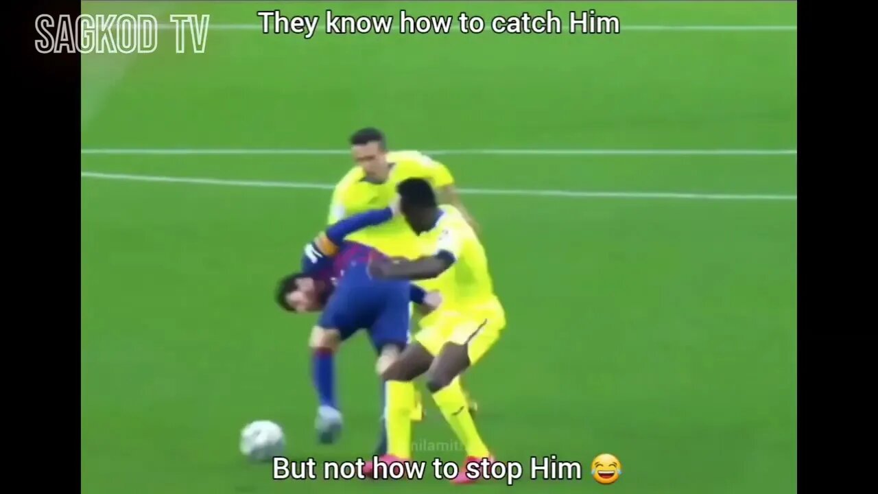 Messi's Incredible Balance: Defying Defenders