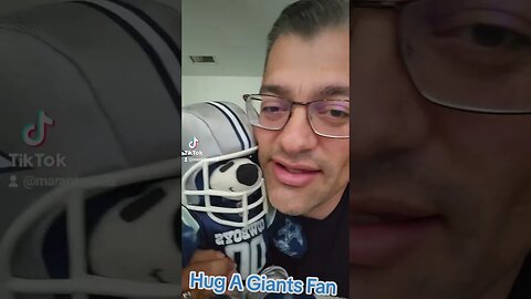 Dallas Cowboys Hug 🫂 A Giants Fan