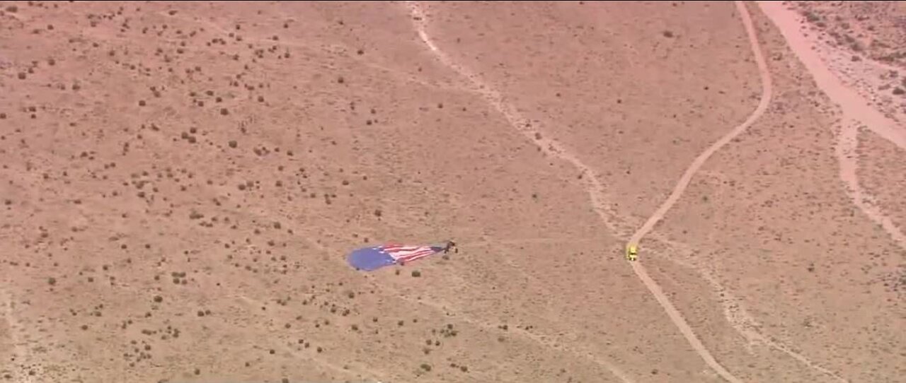 Pilot thrown from gondola during hot air balloon's hard landing