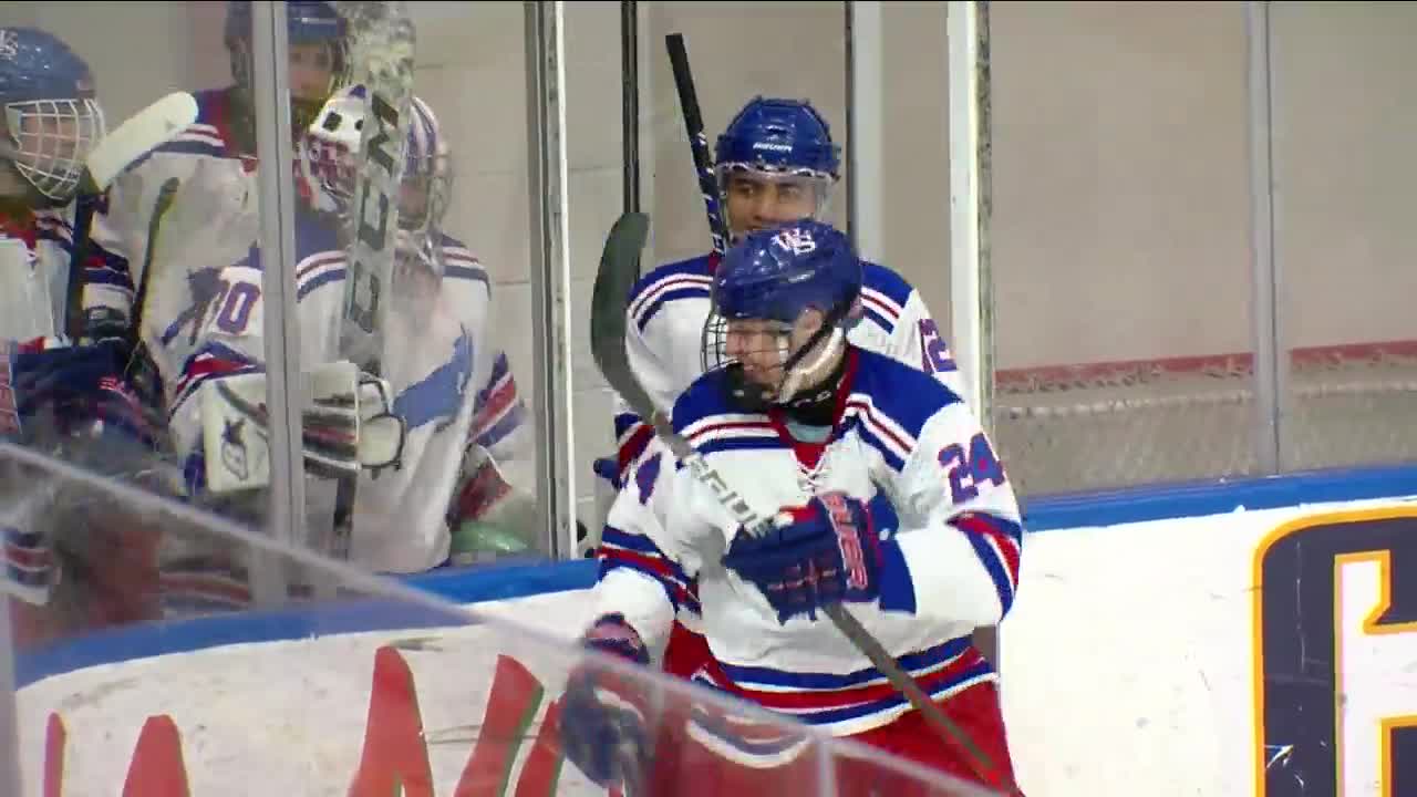 Williamsville South and Starpoint advance to small school hockey championship