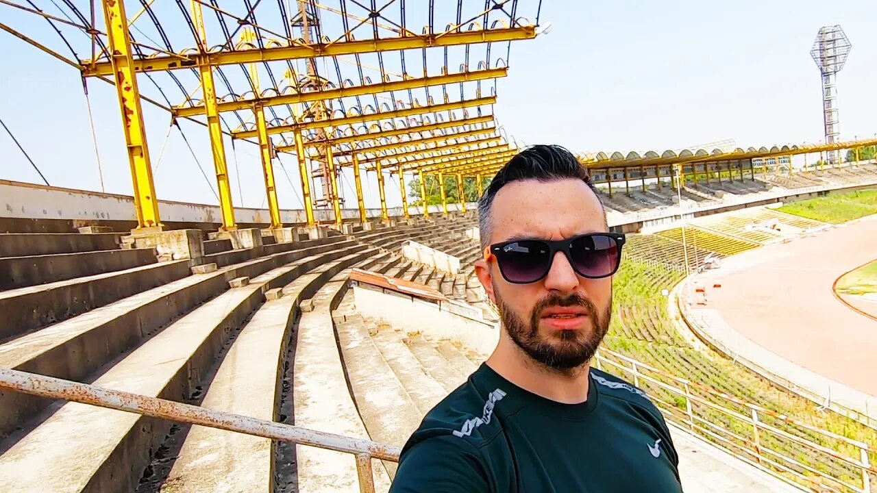 Exploring abandoned stadium in Bulgaria 🇧🇬