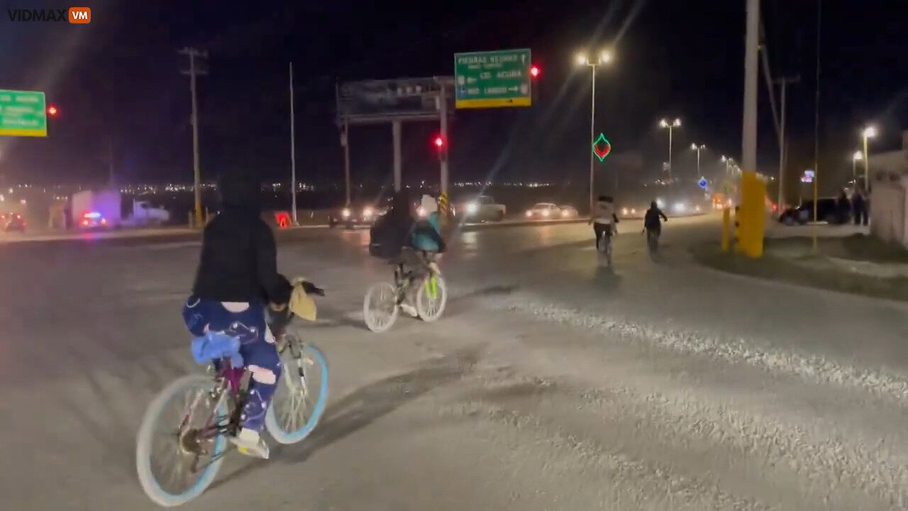 Illegal Immigrants Are Now Buying Bikes And Speeding Across Eagle Pass Into Texas