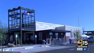 Fans camp out early ahead of White Castle's opening in Arizona