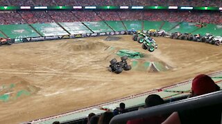 Grave Digger Epic Run! MASSIVE AIR! Monster Jam @ Arrowhead Stadium Home to the Kansas City Chiefs!