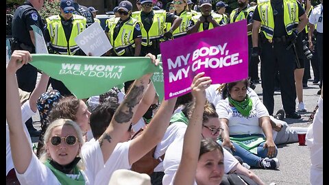 'Americans for Contraception Act' Supporters Put ... Giant, Inflatable IUD Across From US Capitol