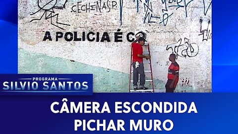 Pichar muro - Câmeras Escondidas