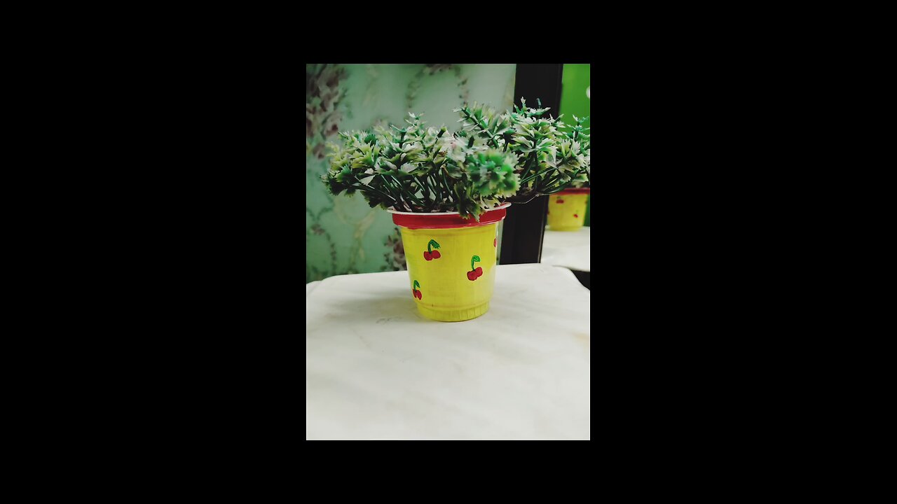 Reuse icecream container 😱😍#flowerpot#shorts#viral# Bong suma craft#New#youtubepartner