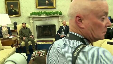 Biden Takes No Questions As Press Is Herded Out Of Room Following Brief Remarks With Ukrainian Pres.