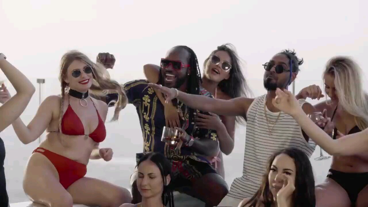 Emily bantai x chris gayle