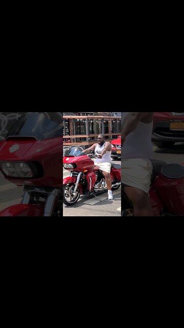 Taylor Swift LIVE TO RIDE