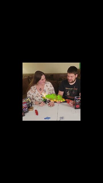 Epic Dragon Duel & Unlikely Love: Clash of Fire and Heart in D&D Diceling Unboxing!