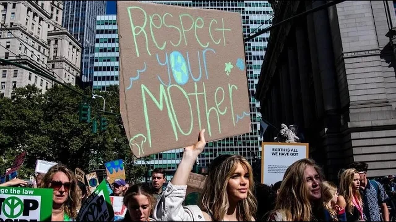 LIVE: Climate protesters march to UN headquarters in New York City