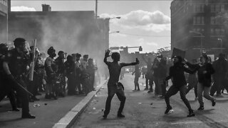 This incredible protest photo was captured by a 2020 graduate of the Cleveland Institute of Art