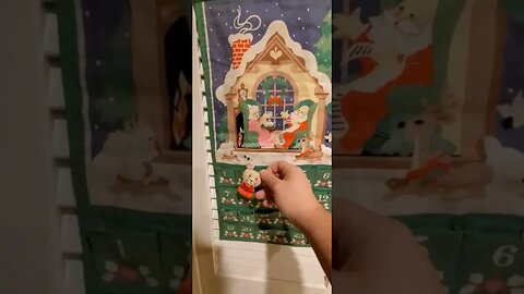 My Familes Traditional Christmas Calendar