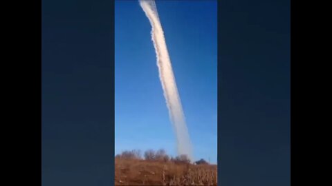#russian barrage of rockets fly towards #ukraine