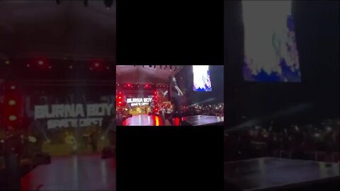 Burna Boy’s moonwalk in slo-mo