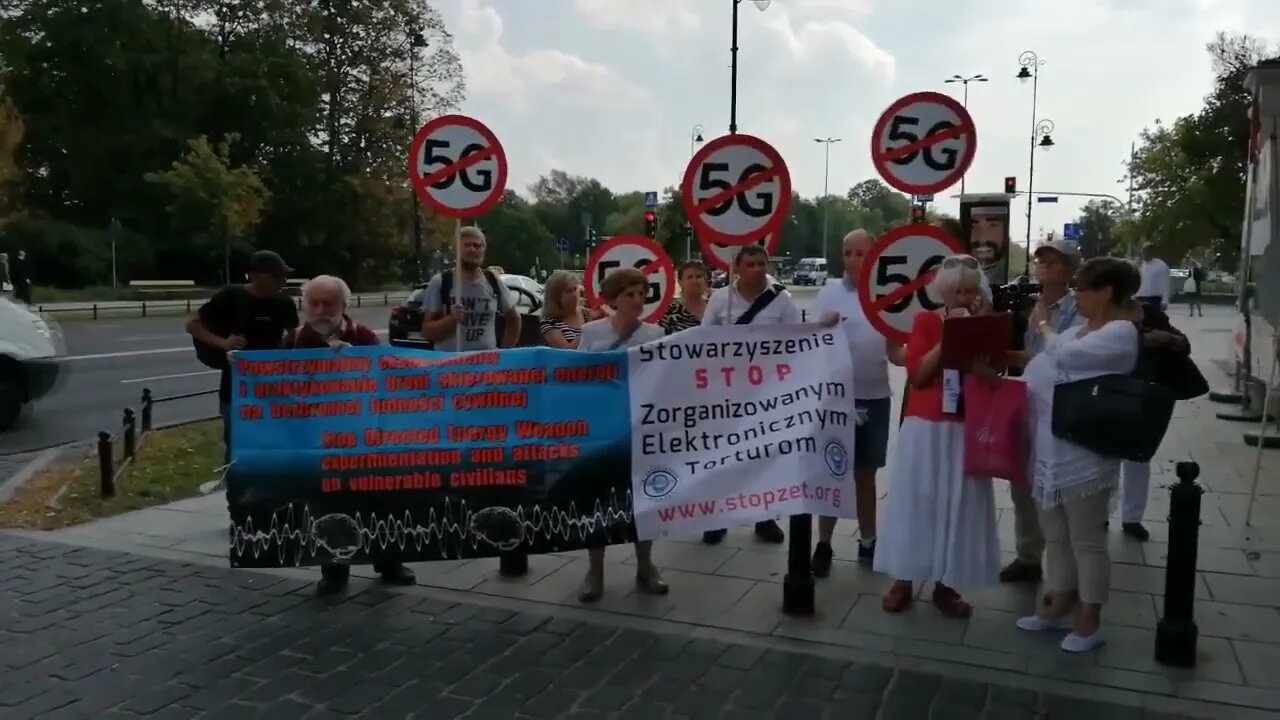 TI Day 2019 Poland - Polska Grupa ofiar Kontroli Umysłu i Elektronicznych Tortur protestuje w Warsza