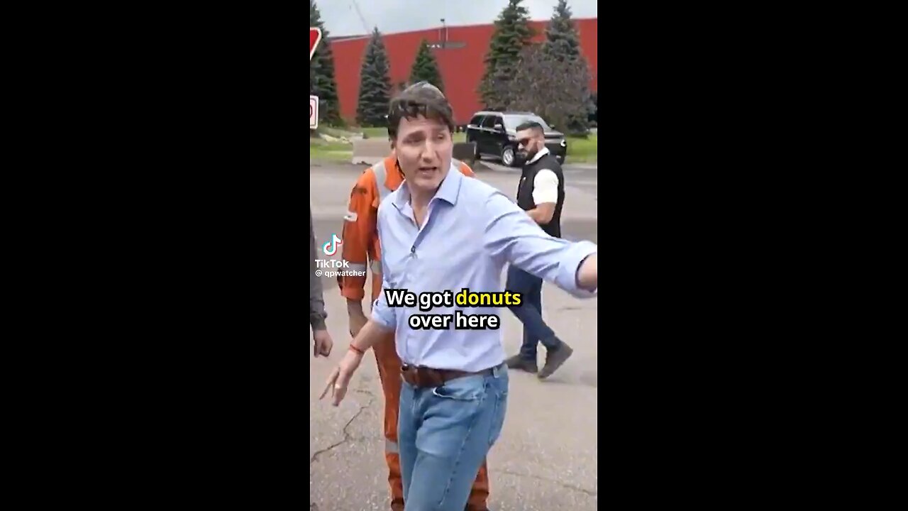 Justin Trudeau’s Visit with Steel Worker Goes Off the Rails 😳
