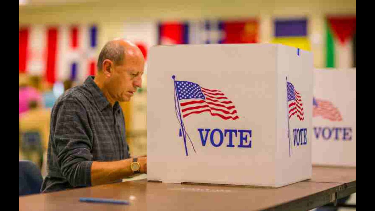 Over One Million Voters Switch From Democrat to Republican Ahead of Midterms