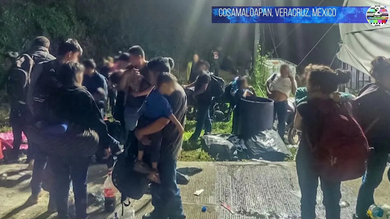 Mexican authorities find 350 illegals traveling inside trailer