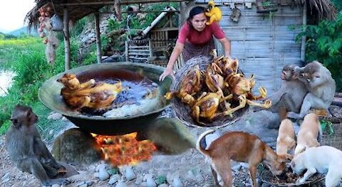 woman found 5 chicken with water spinach -Eating delicious HD