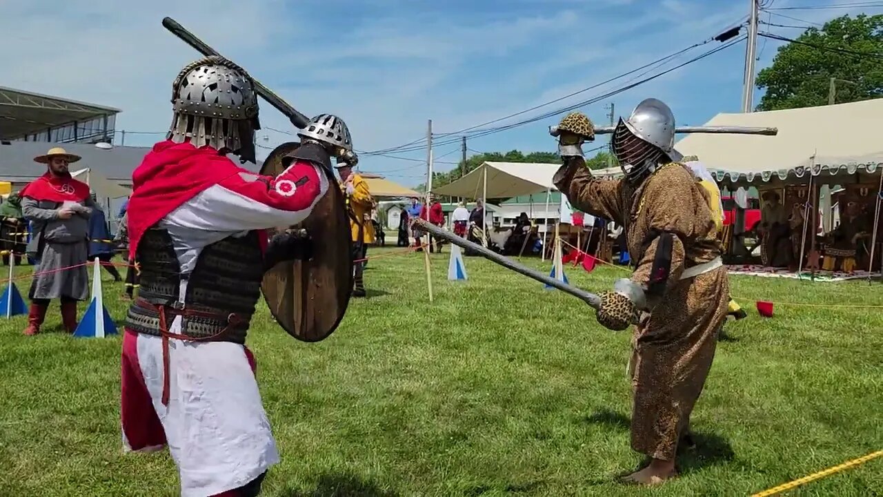 Another Fight Early in the Middle Kingdom Crown Tournament 2023