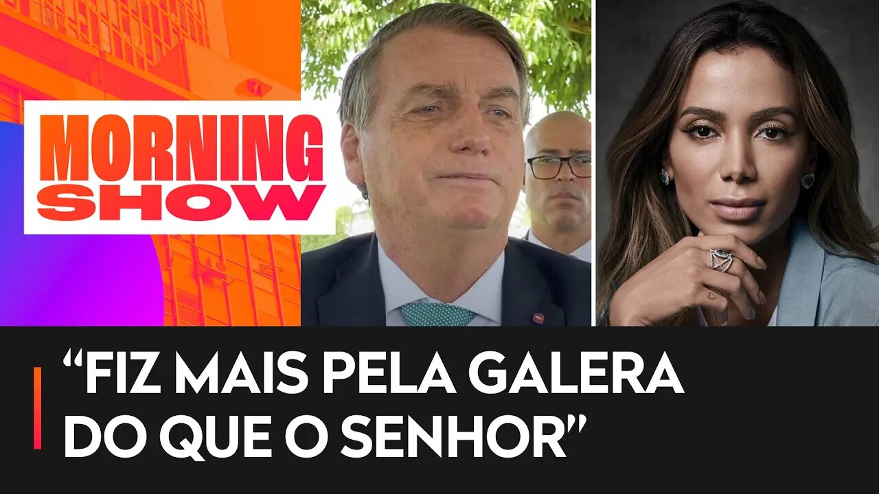 Bolsonaro IRONIZA conhecimento político de Anitta