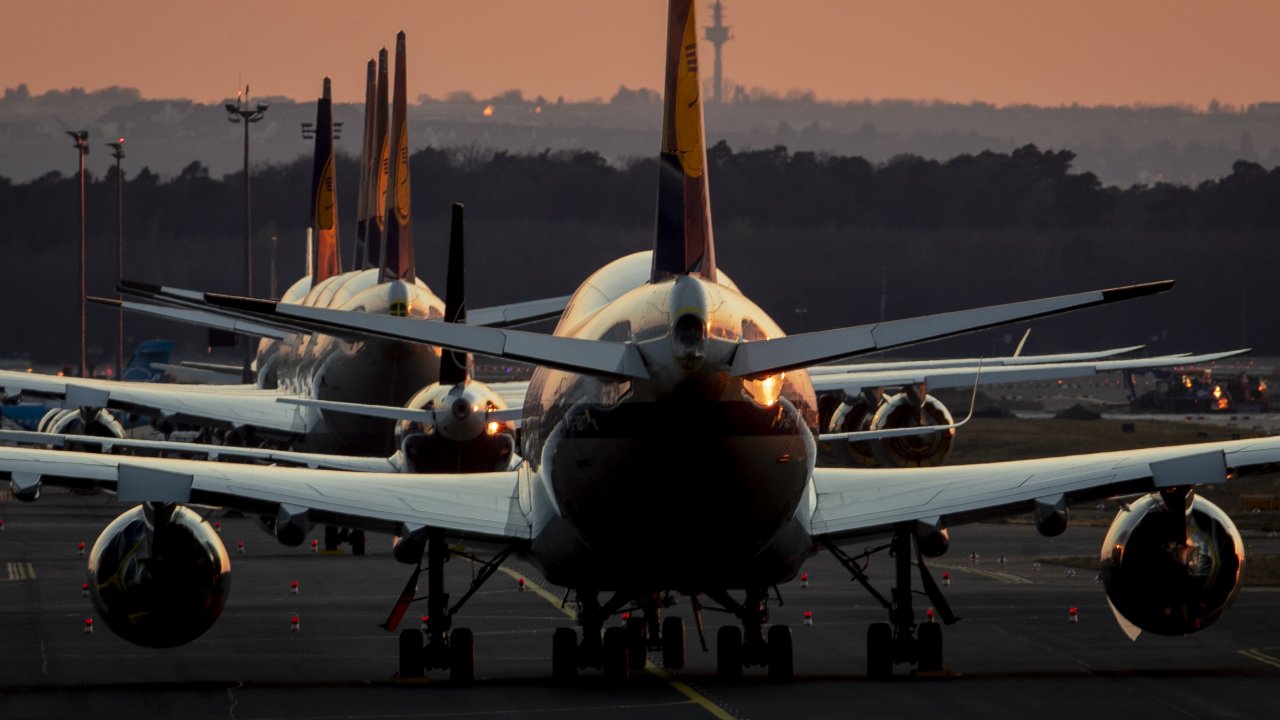 Lufthansa Puts Thousands Of Workers On Reduced Hours