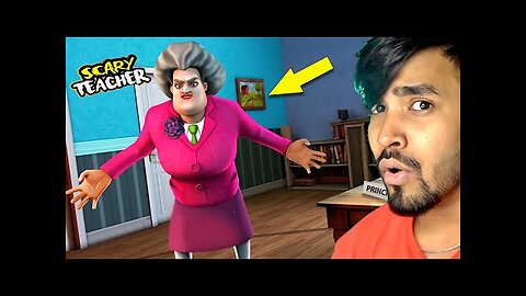 SCARY TEACHER IS BACK!