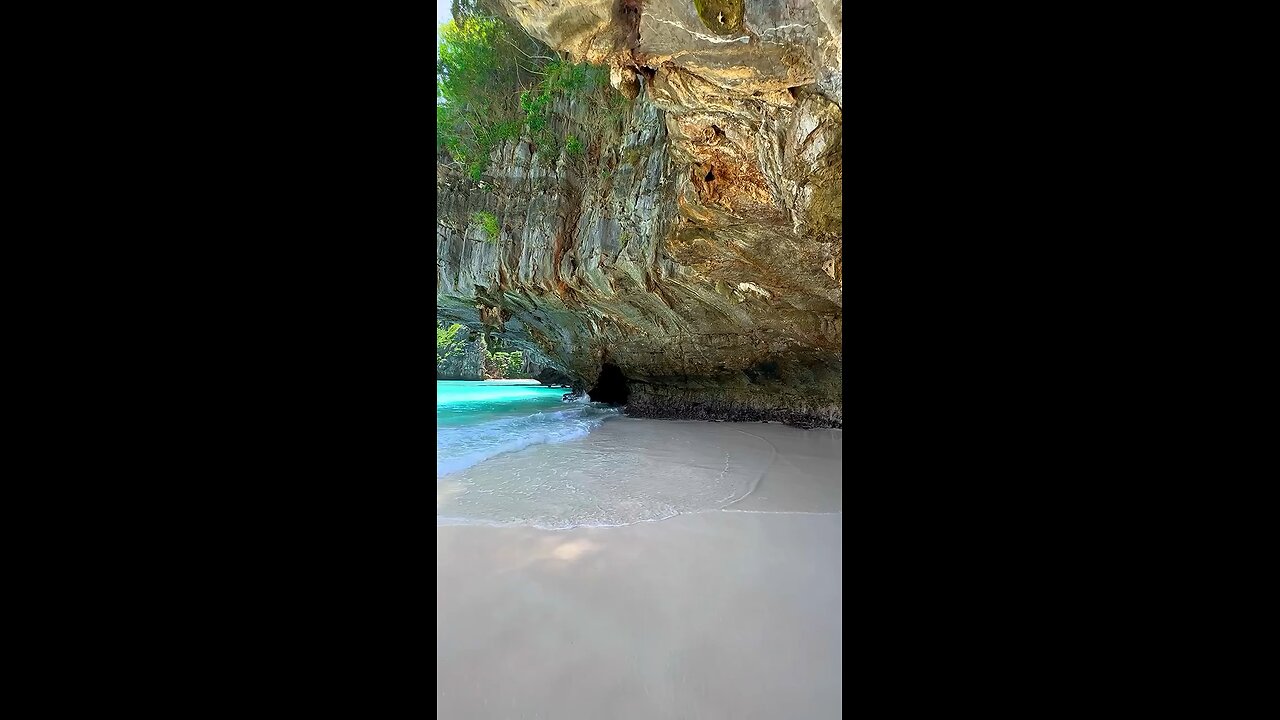 phi phi island thailand