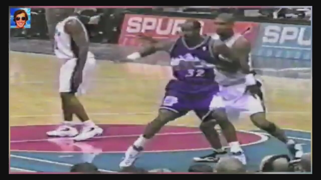 Karl Malone 23 Points 4 Ast @ Spurs, 1999-2000.