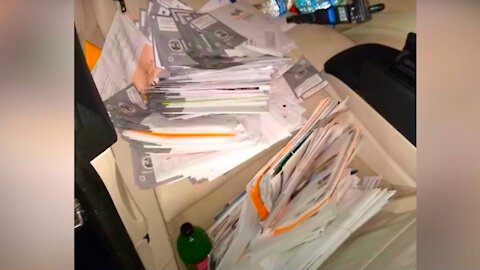 Felon CAUGHT With Hundreds Of CA Recall Ballots!!