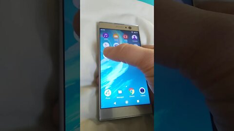 Weird happenings on a Sony Xperia XA2