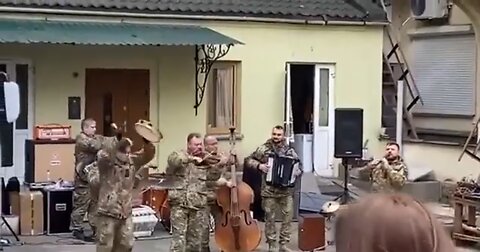 Kyiv Right Now! Laugh, Love, Dance, & Sing (Trust me, the oppressors hate that)