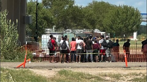 Live - Day 2 - Eagle Pass Border Coverage