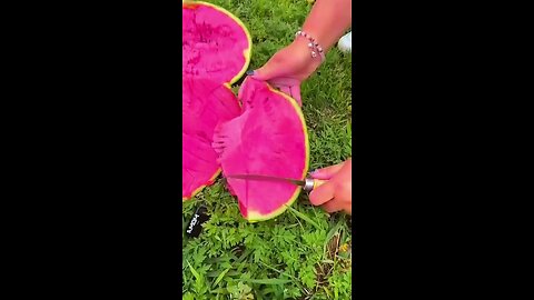 very unique Chinese fruits