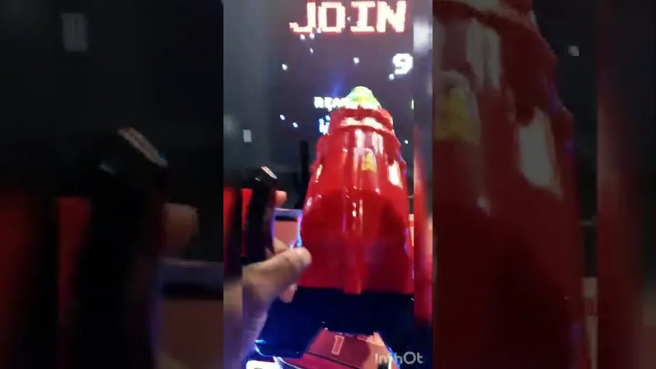 Space Invaders Frenzy Arcade