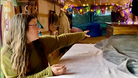 Budget Buildouts: @tidelinetoalpine 's $1,500 Interior Van Remodel